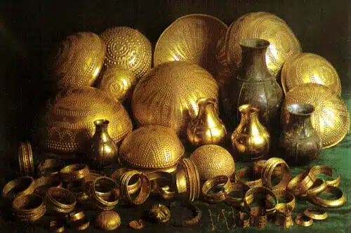 Study illustration of precious vessels
